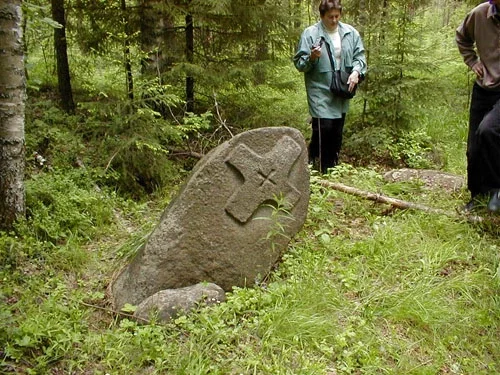 Kultavy kamień na Babinaj hary kala Barysava.