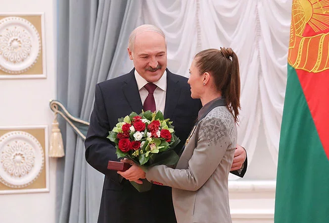 Лукашенко и Дарья Домрачева, president.gov.by