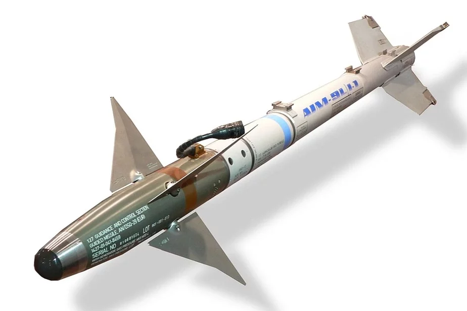 rakieta AIM-9L missile AIM-9L