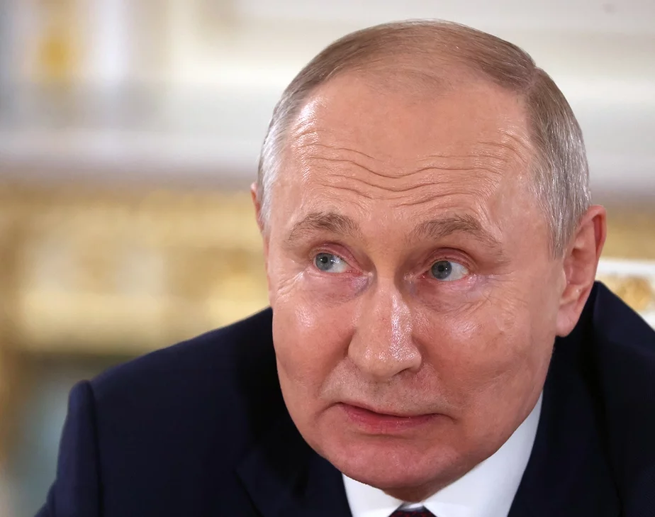 Путин фактически руководит Россией с 2000 года. Дольше на просторах СНГ только Лукашенко и Рахмон. Фото: Contributor / Getty Images