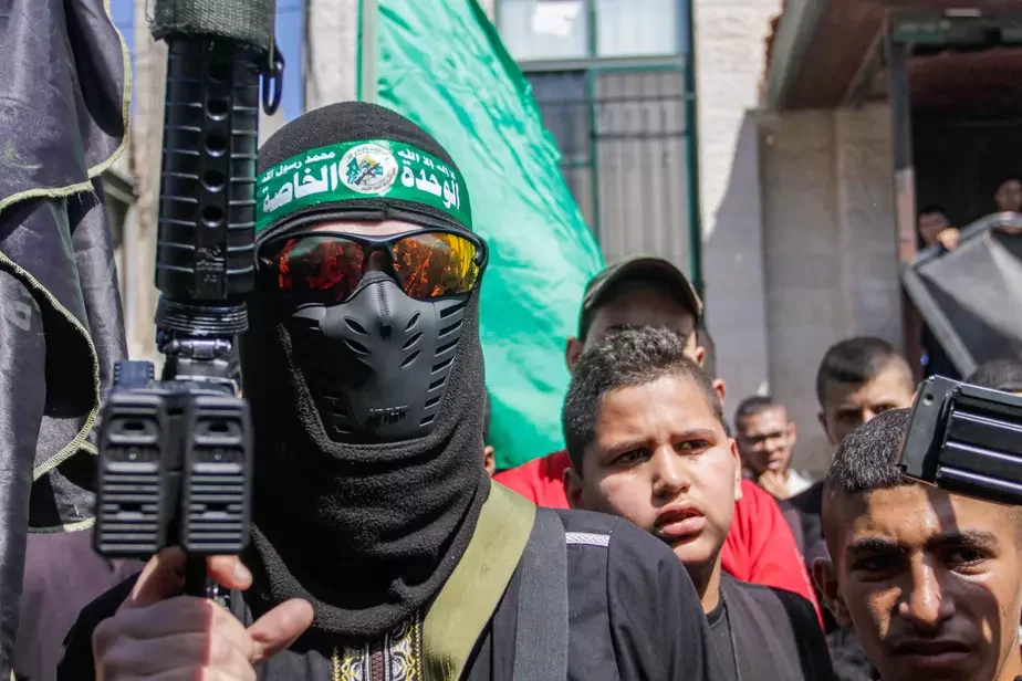 Адзін з баевікоў палесцінскага радыкальнага руху ХАМАС. Фота: OPA Images / Contributor Getty Images